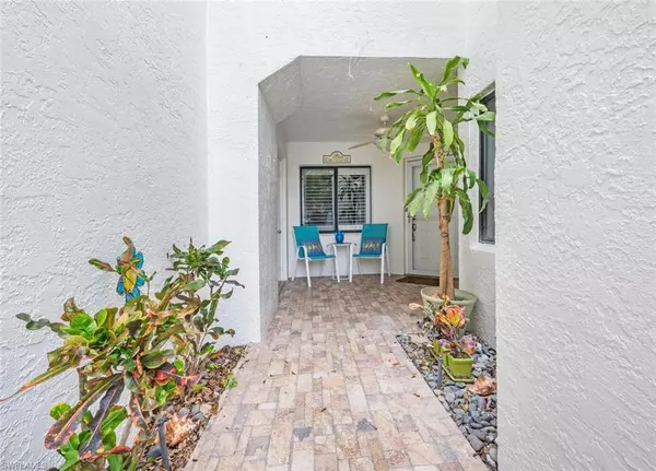 Naples, FL 34108,586 Beachwalk CIR #O-101