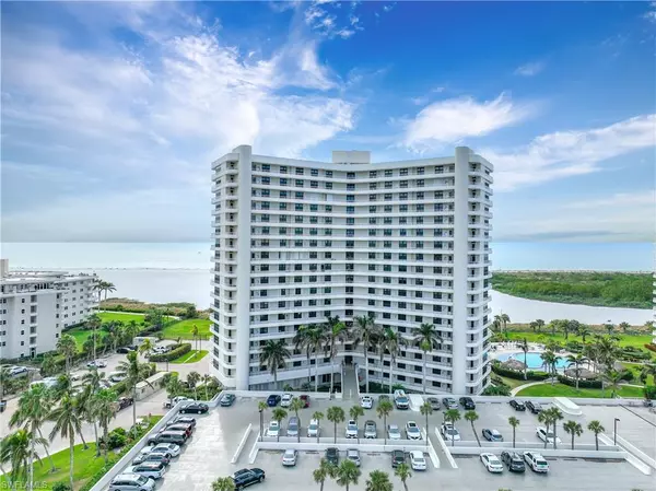 Marco Island, FL 34145,260 Seaview CT #906