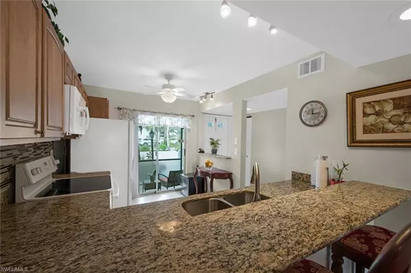 Naples, FL 34112,4084 Northlight DR #1703