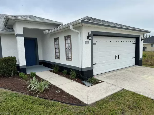 1910 NW 22nd AVE, Cape Coral, FL 33993