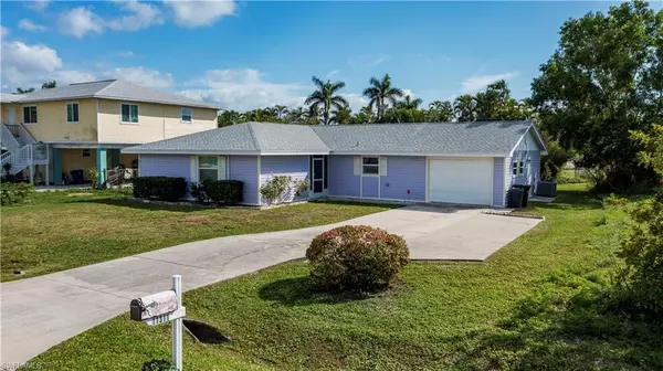 11311 Zehner LN, Fort Myers, FL 33908