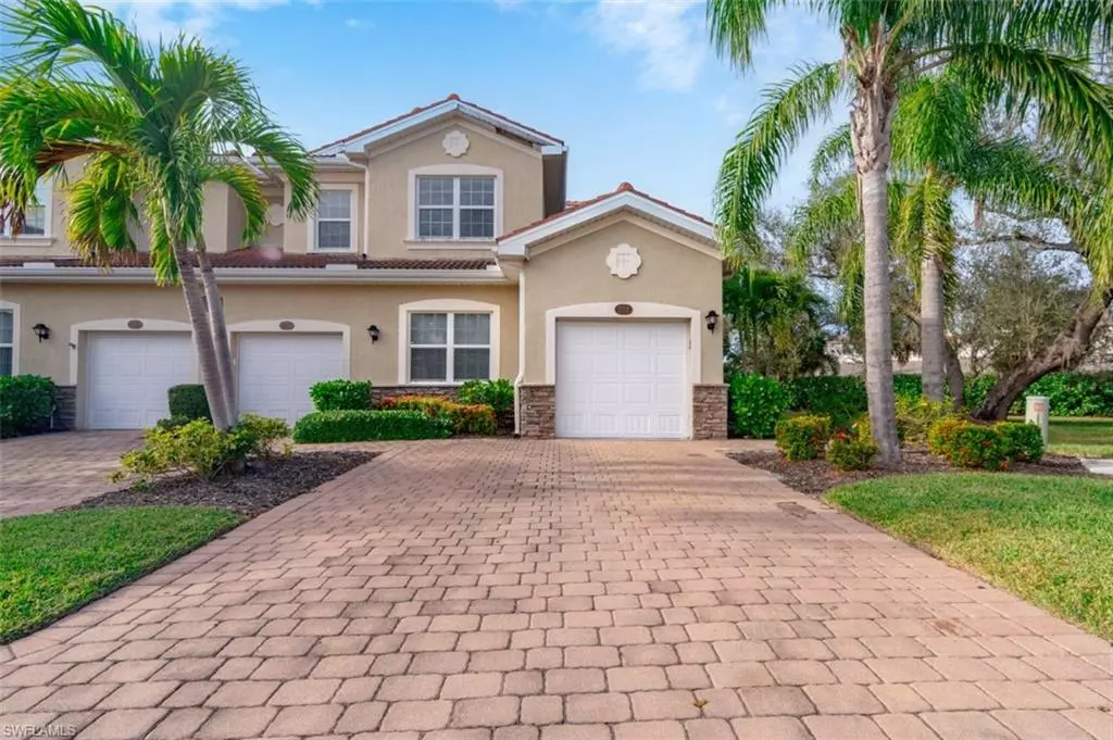 Fort Myers, FL 33919,8531 Oakshade CIR #202