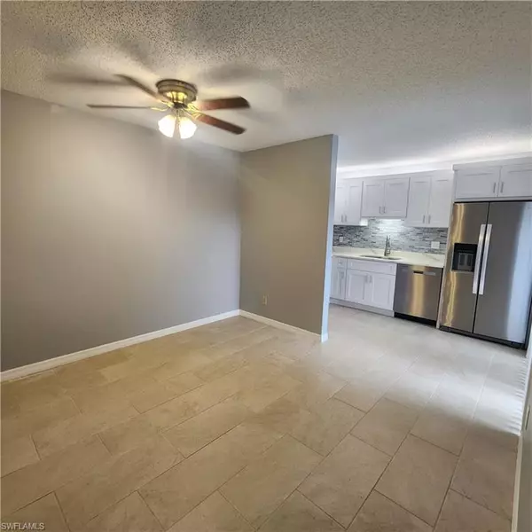 Fort Myers, FL 33907,1538 Park Meadows DR #2