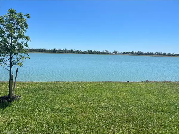 Cape Coral, FL 33993,950 Stonewater Lake TER