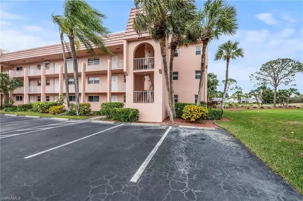 Naples, FL 34105,160 Turtle Lake CT #312