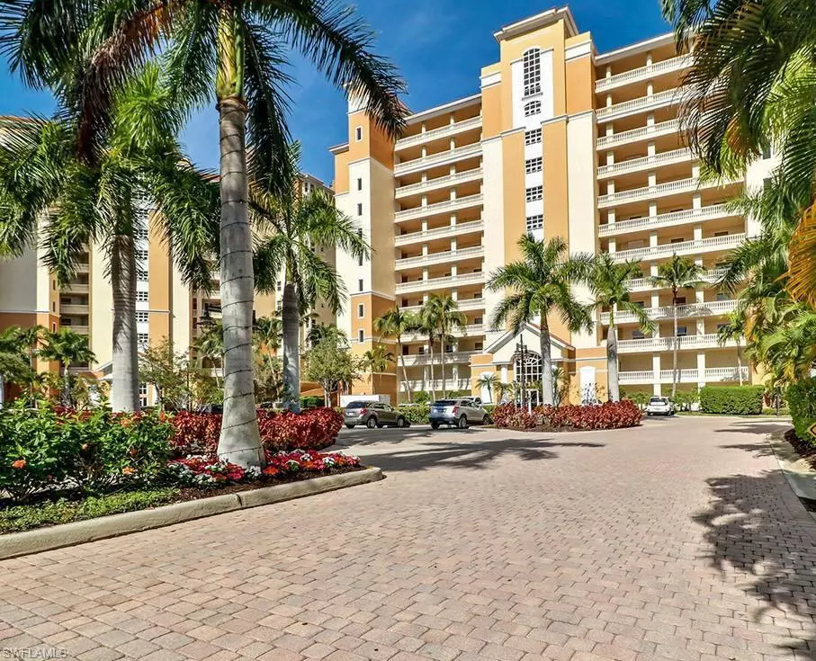 Naples, FL 34108,410 Flagship DR #305