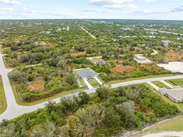 Port Charlotte, FL 33981,7273 David BLVD