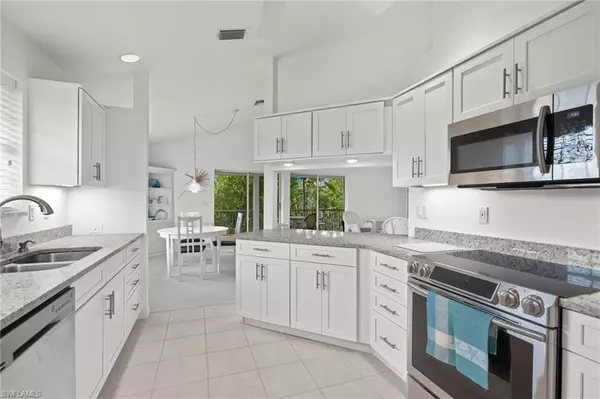 Sanibel, FL 33957,1112 Skiff PL