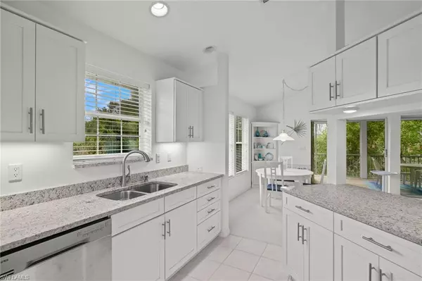 Sanibel, FL 33957,1112 Skiff PL