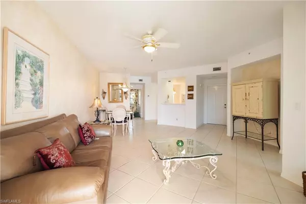 Naples, FL 34119,6590 Huntington Lakes CIR #102