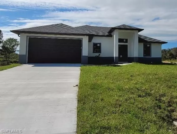 1352 NW 13th PL, Cape Coral, FL 33993