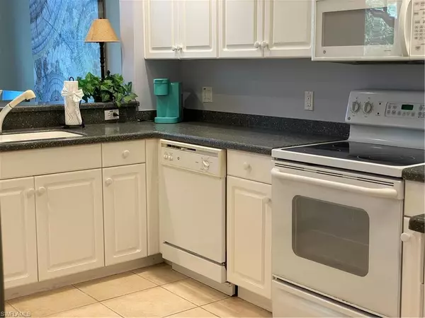 Naples, FL 34119,3545 Laurel Greens LN N #102