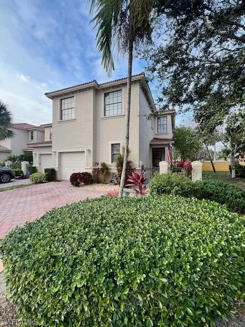 Naples, FL 34120,7492 Bristol CIR