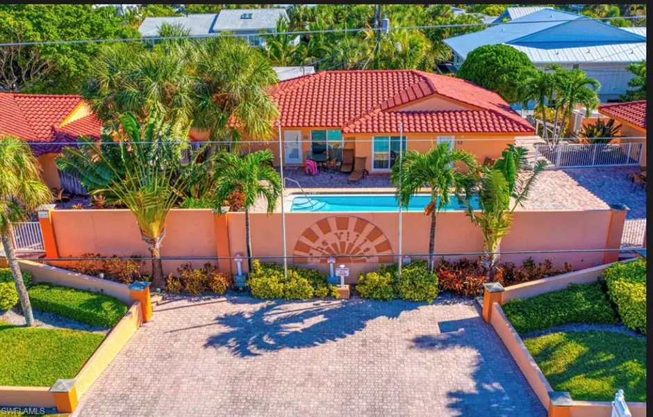 7103 Gulf DR #1B, Holmes Beach, FL 34217