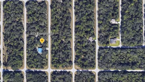 Port Charlotte, FL 33953,303 Ellington ST