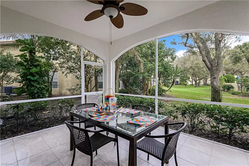 Naples, FL 34119,96 Silver Oaks CIR #1101