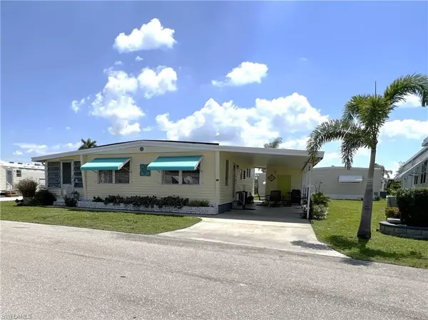 277 Valencia DR, Fort Myers, FL 33905