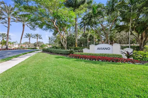 Naples, FL 34105,12800 Aviano DR