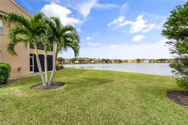 Naples, FL 34119,6416 Huntington Lakes CIR #1-102