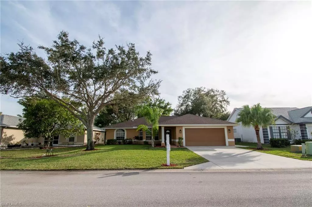 Naples, FL 34112,3656 Kent DR