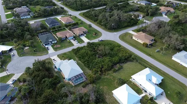 Rotonda West, FL 33947,109 Byron CT