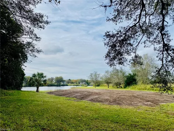 3771 County Road 78, Labelle, FL 33935