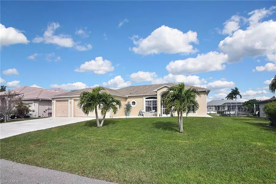 105 SE 40th TER, Cape Coral, FL 33904