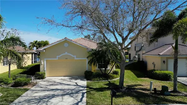 Cape Coral, FL 33909,2659 Blue Cypress Lake CT