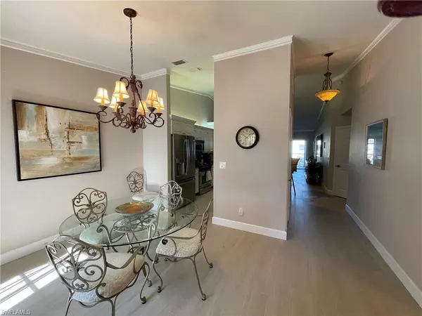 Naples, FL 34108,7046 Barrington CIR #202