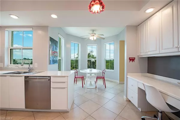 Naples, FL 34110,300 Dunes BLVD #301