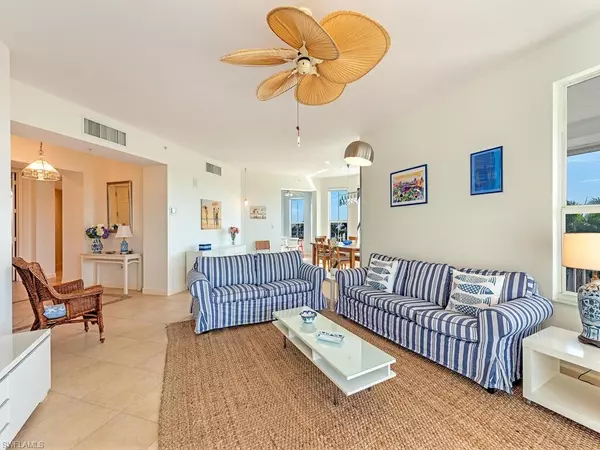 Naples, FL 34110,300 Dunes BLVD #301