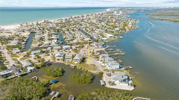 Fort Myers Beach, FL 33931,390 Seminole WAY