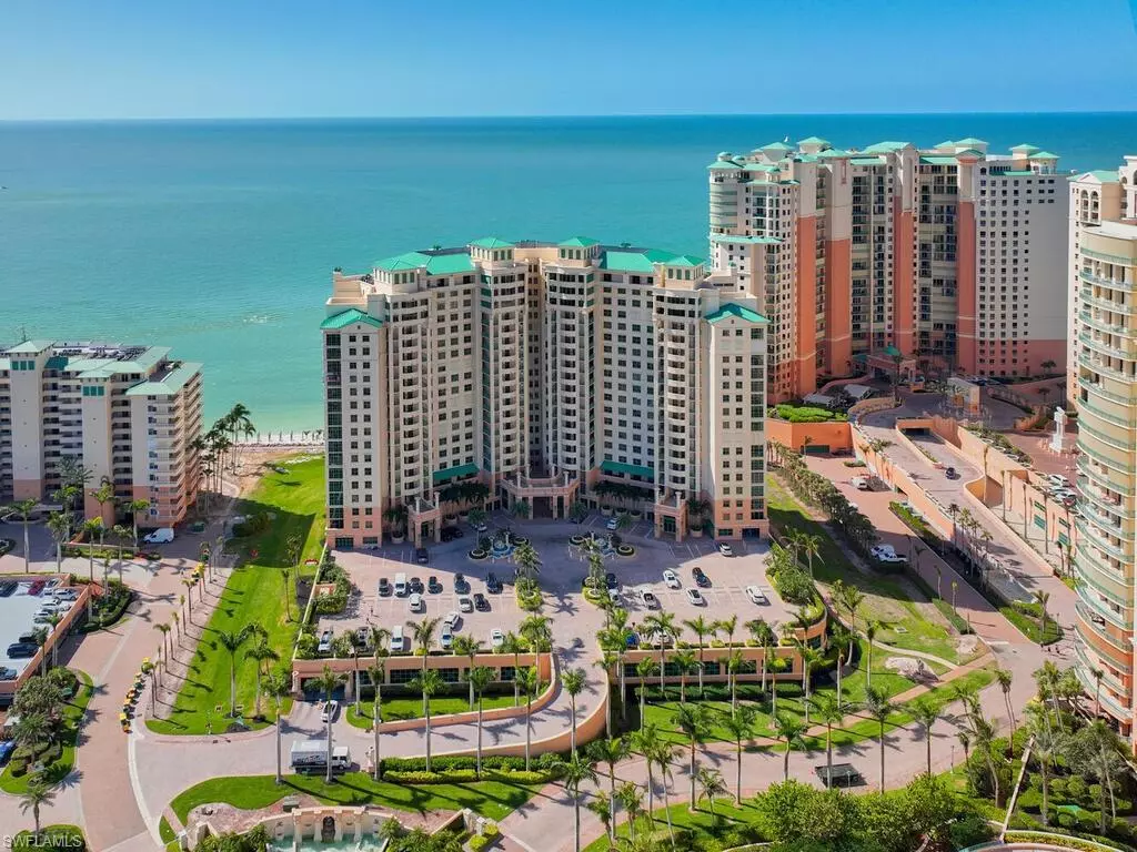 Marco Island, FL 34145,980 Cape Marco DR #1406