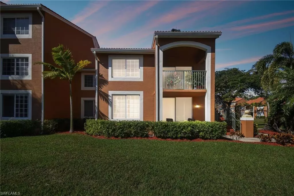 Naples, FL 34104,1275 Wildwood Lakes BLVD #2-207