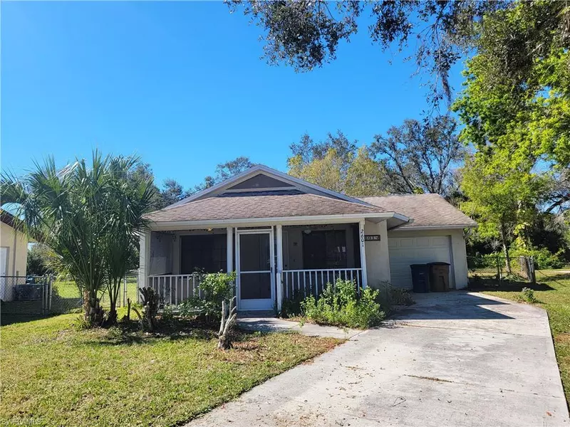 2601 West RD, Fort Myers, FL 33905