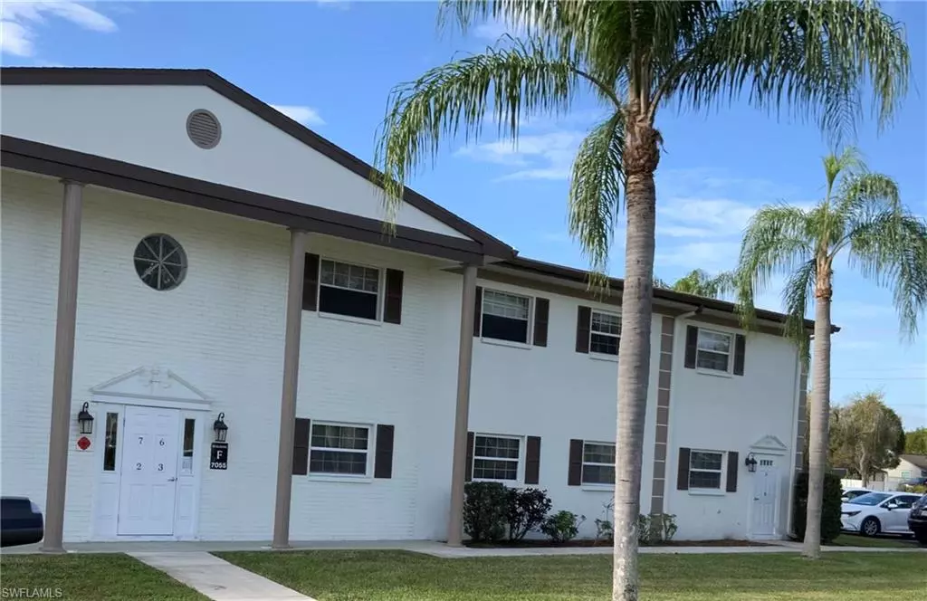 North Fort Myers, FL 33917,7055 New Post DR #5