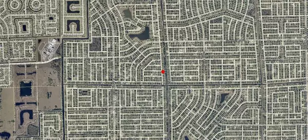 Lehigh Acres, FL 33974,245 Thornton AVE S