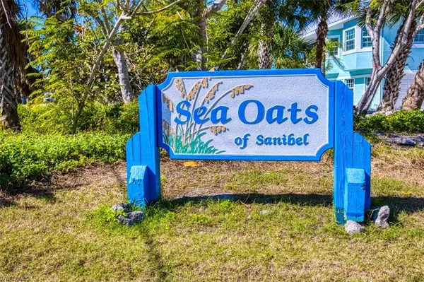 Sanibel, FL 33957,478 Sea Oats DR