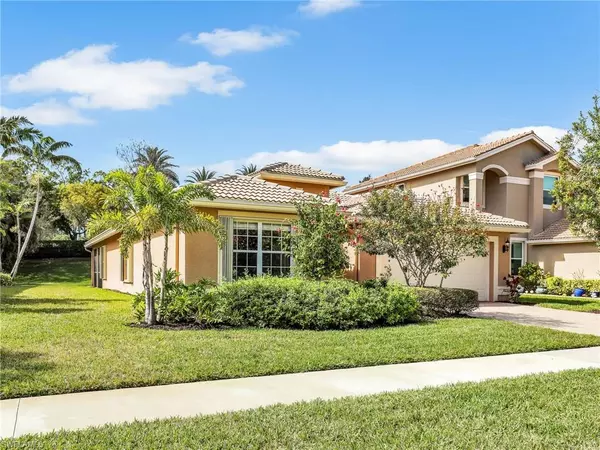 Naples, FL 34119,2347 Butterfly Palm DR