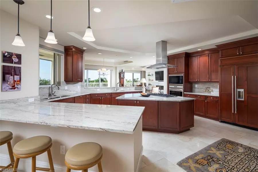 4851 Bonita Bay Blvd #301, Bonita Springs, FL 34134