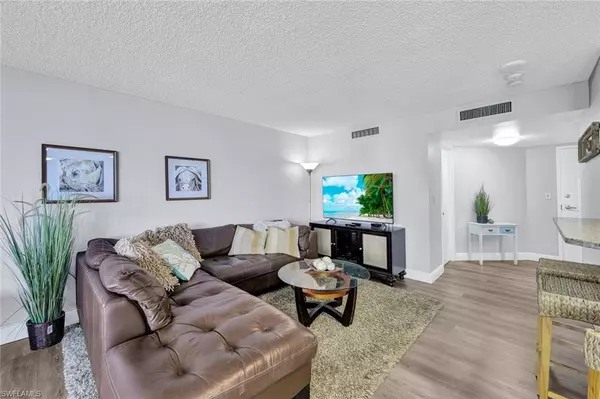 Marco Island, FL 34145,730 S Collier BLVD #106