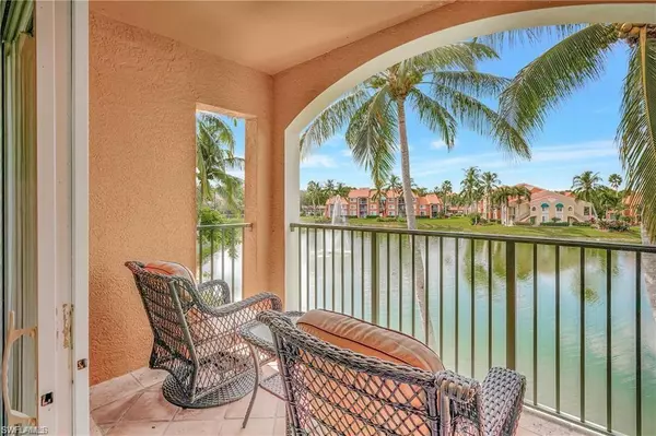 Naples, FL 34104,1275 Wildwood Lakes BLVD #2-304