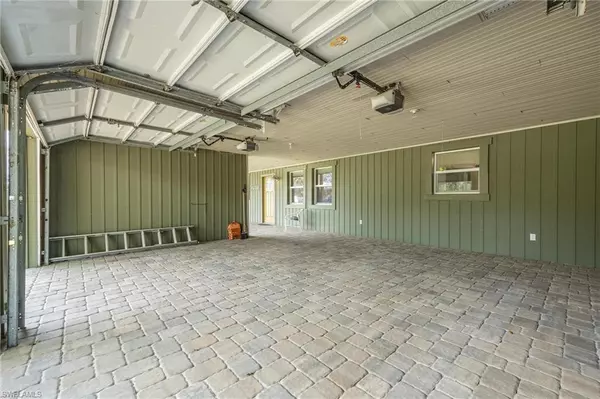 Fort Denaud, FL 33935,1305 Jacks LN