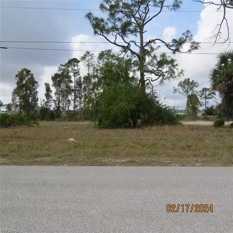 Cape Coral, FL 33909,3904 NE 15th AVE