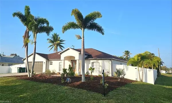 702 SW 9th AVE, Cape Coral, FL 33991