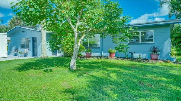 2127 Dover AVE, Fort Myers, FL 33907