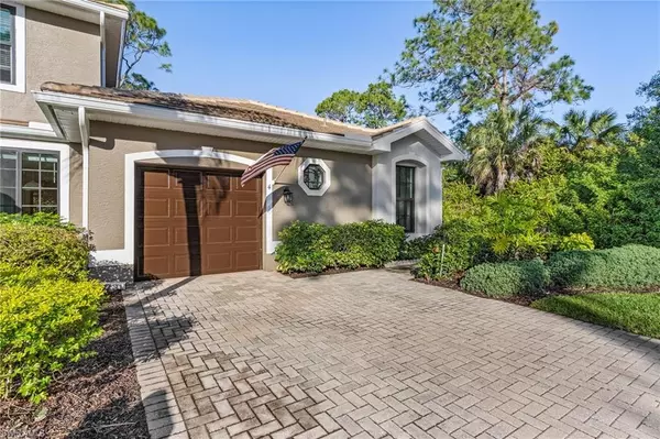 Naples, FL 34104,7780 Woodbrook CIR #2704