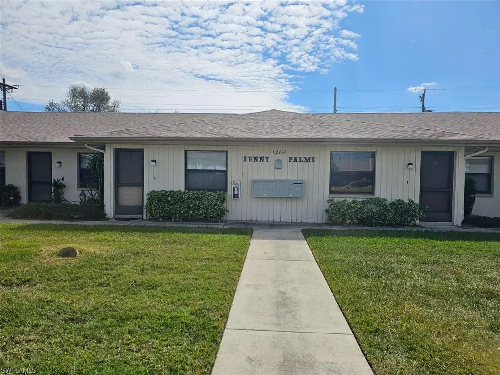 Cape Coral, FL 33990,1264 SE 8th ST #1