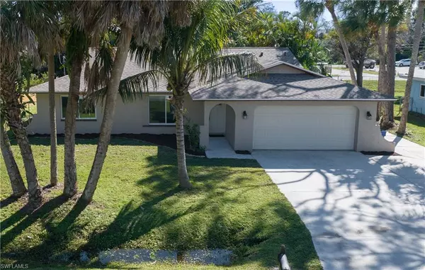 8091 Cleaves RD,  North Fort Myers,  FL 33903