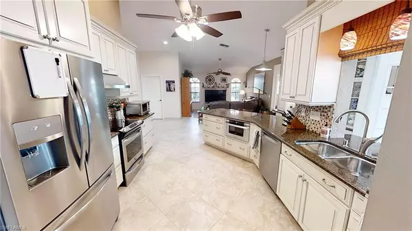 Naples, FL 34109,9968 Boca CIR